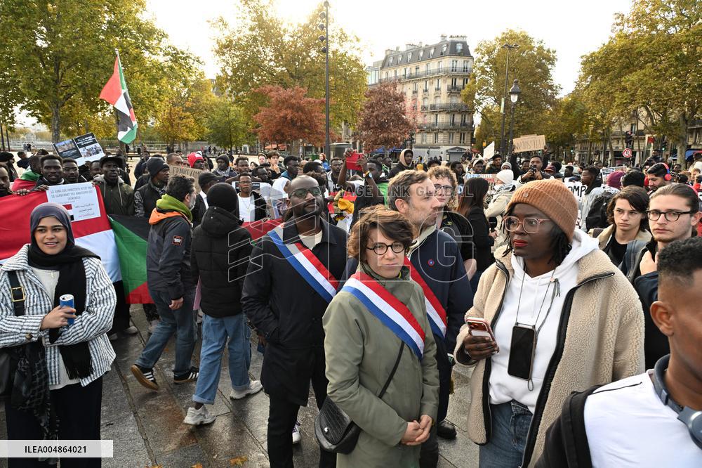 Protest Against Sudan War - Paris