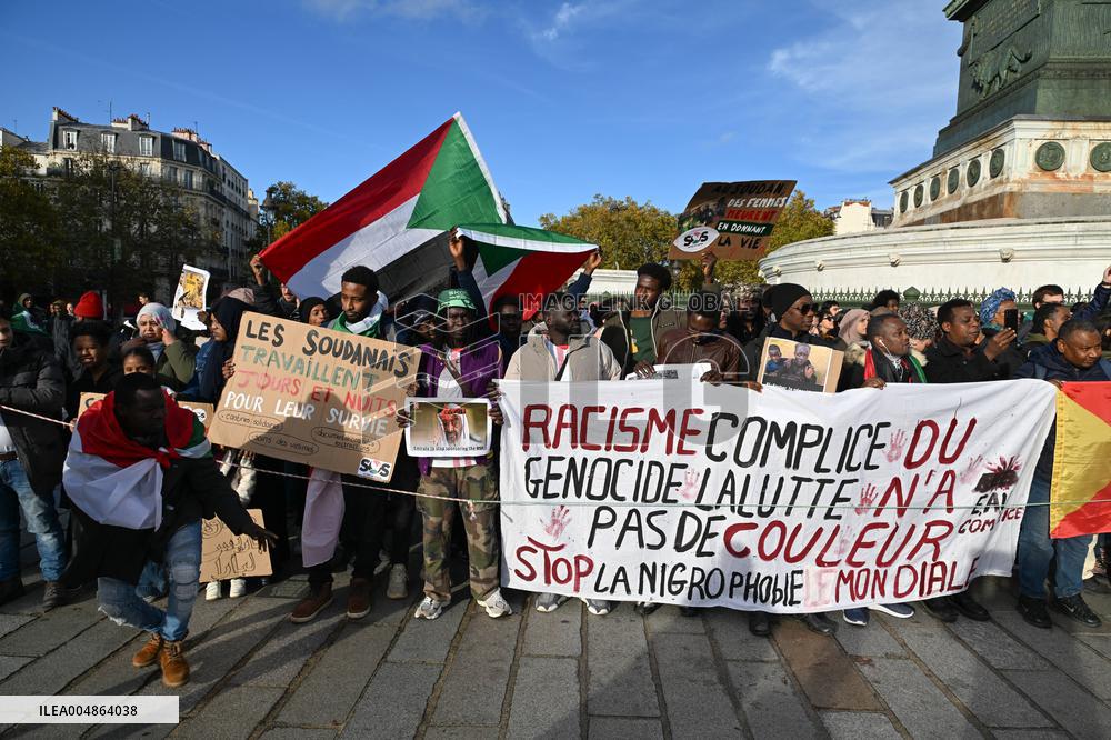 Protest Against Sudan War - Paris
