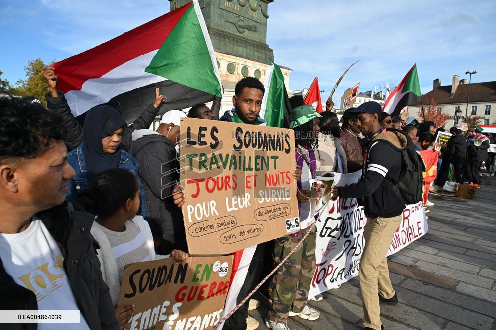 Protest Against Sudan War - Paris