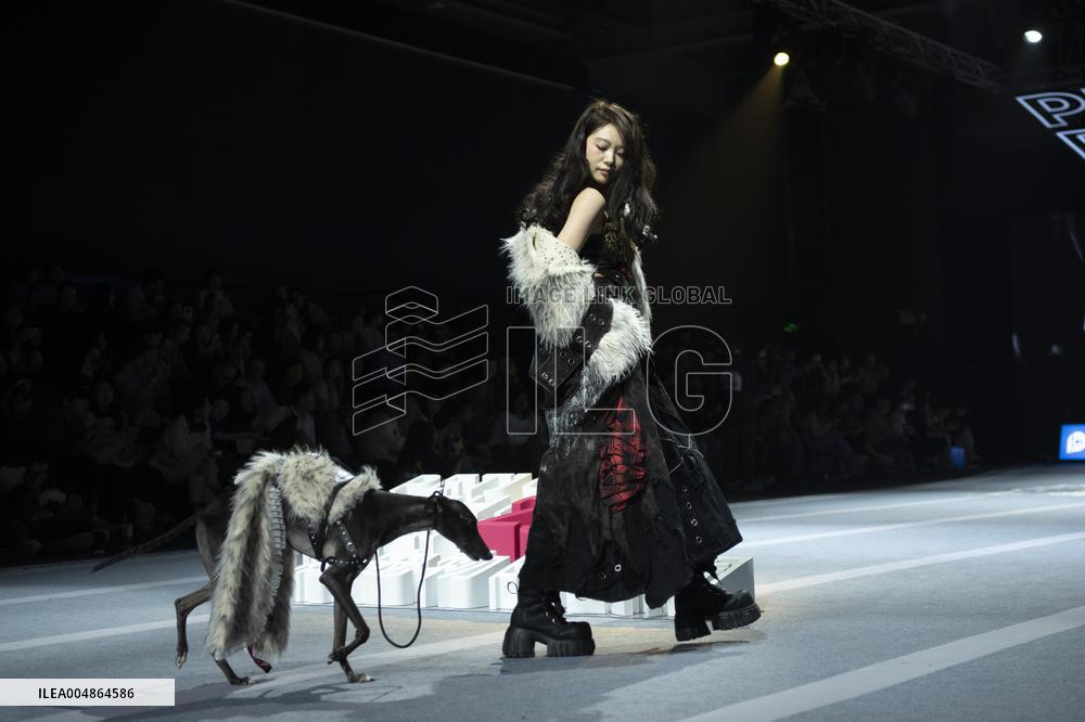 5th PETJOY FASHIION WEEK in Shanghai