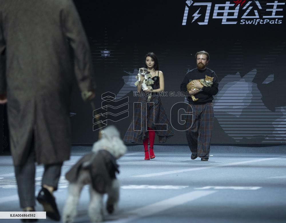 5th PETJOY FASHIION WEEK in Shanghai