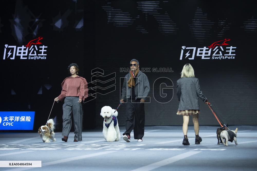 5th PETJOY FASHIION WEEK in Shanghai