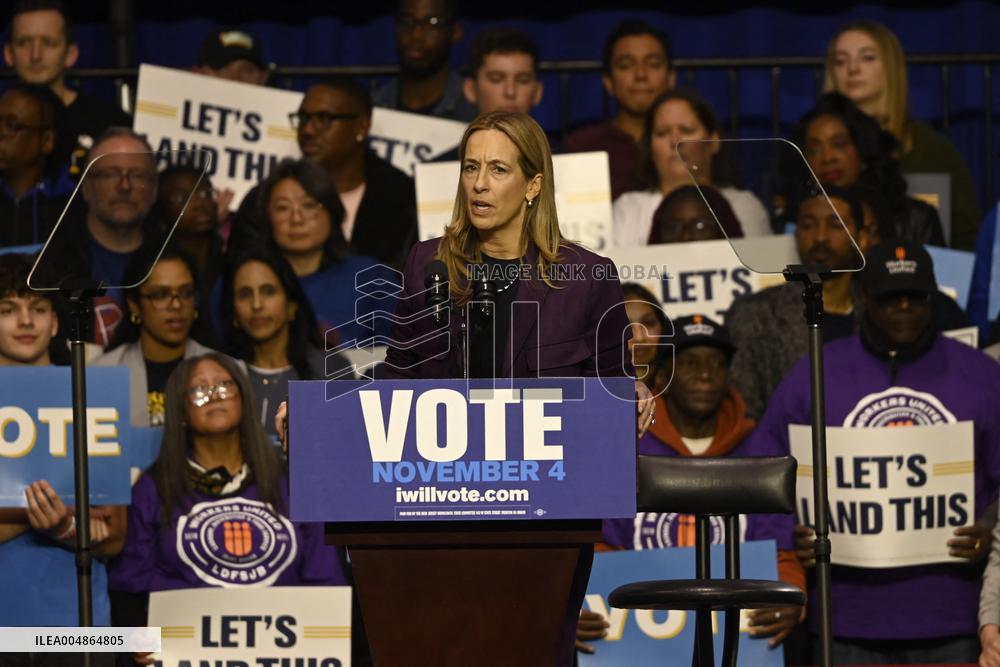 Former US President Barack Obama Attends Mike Sherrill Rally in Newark, NJ
