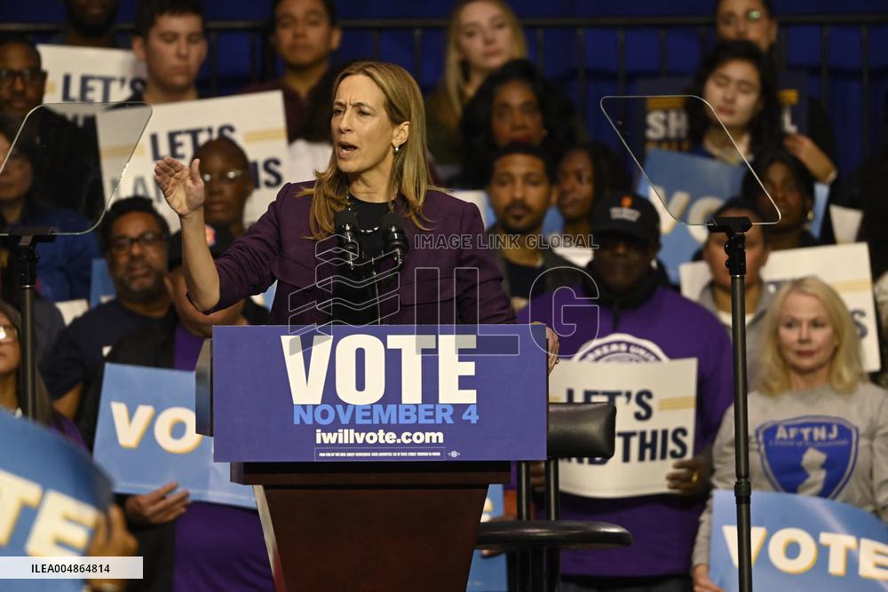 Former US President Barack Obama Attends Mike Sherrill Rally in Newark, NJ