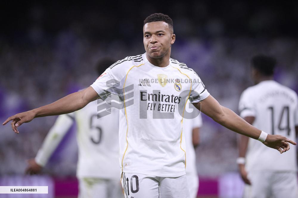 Kylian Mbappe At Real Madrid Cf V Valencia CF- Madrid