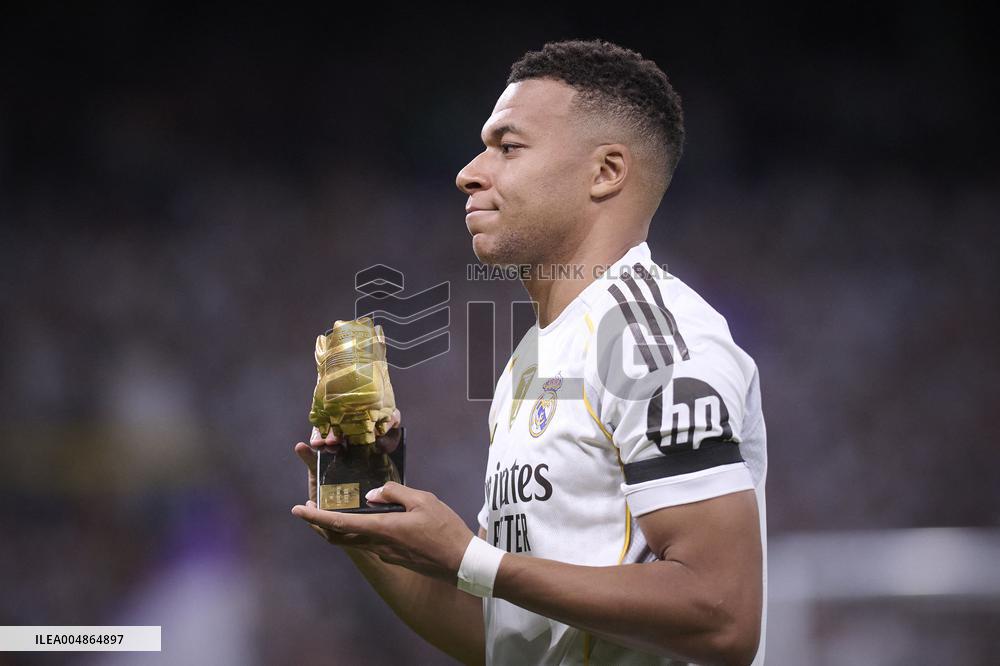 Kylian Mbappe At Real Madrid Cf V Valencia CF- Madrid
