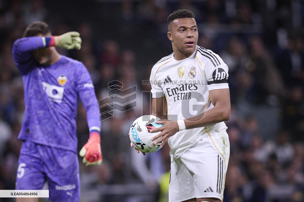 Kylian Mbappe At Real Madrid Cf V Valencia CF- Madrid