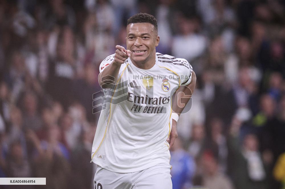 Kylian Mbappe At Real Madrid Cf V Valencia CF- Madrid