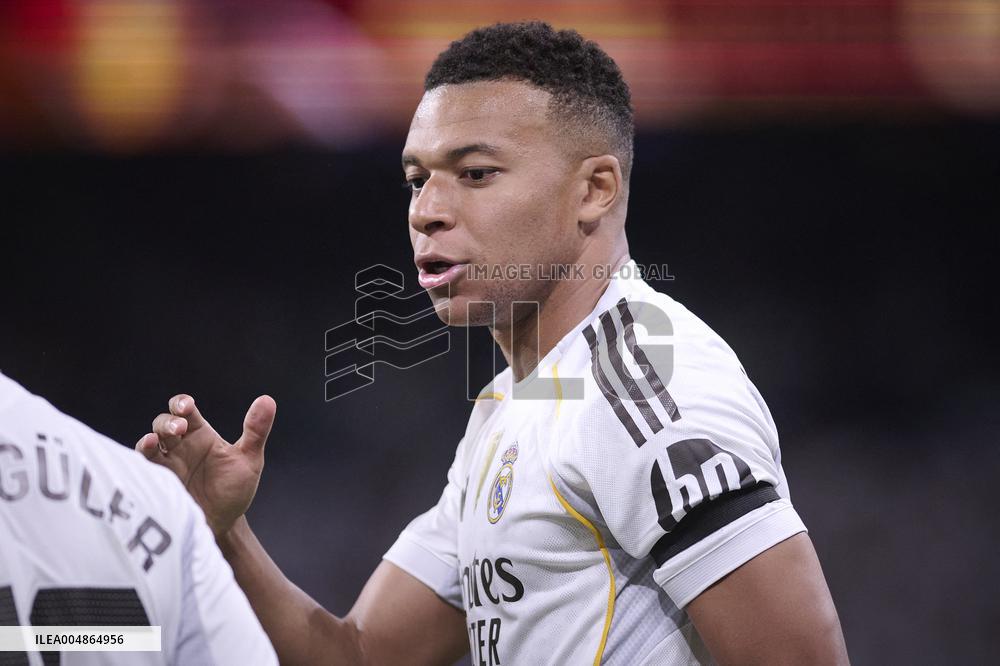 Kylian Mbappe At Real Madrid Cf V Valencia CF- Madrid