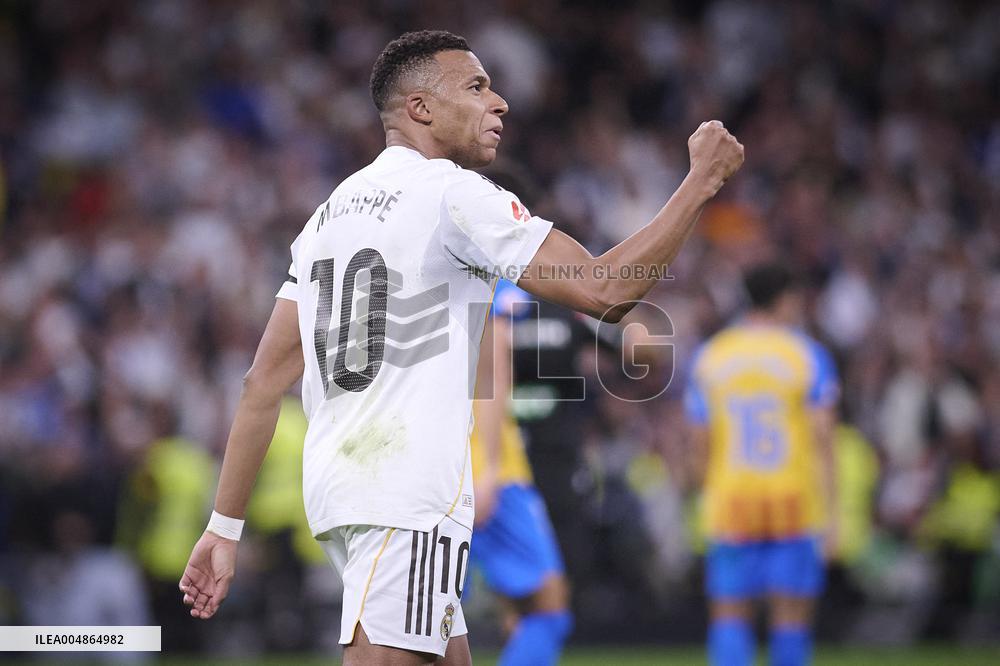 Kylian Mbappe At Real Madrid Cf V Valencia CF- Madrid