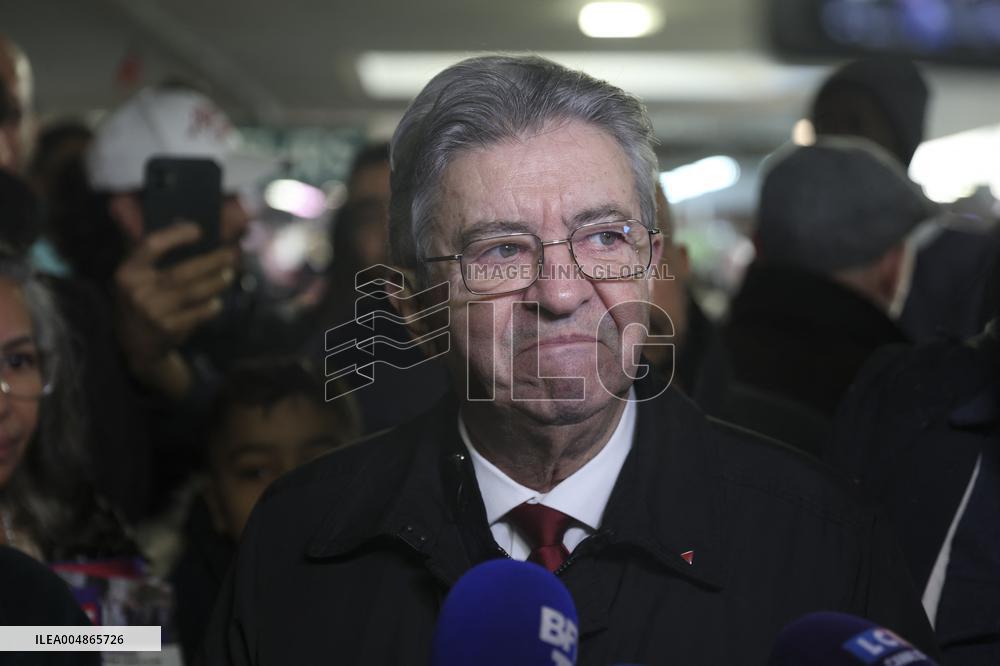 Jean-Luc Melenchon Visit To Market - Choisy-Le-Roi