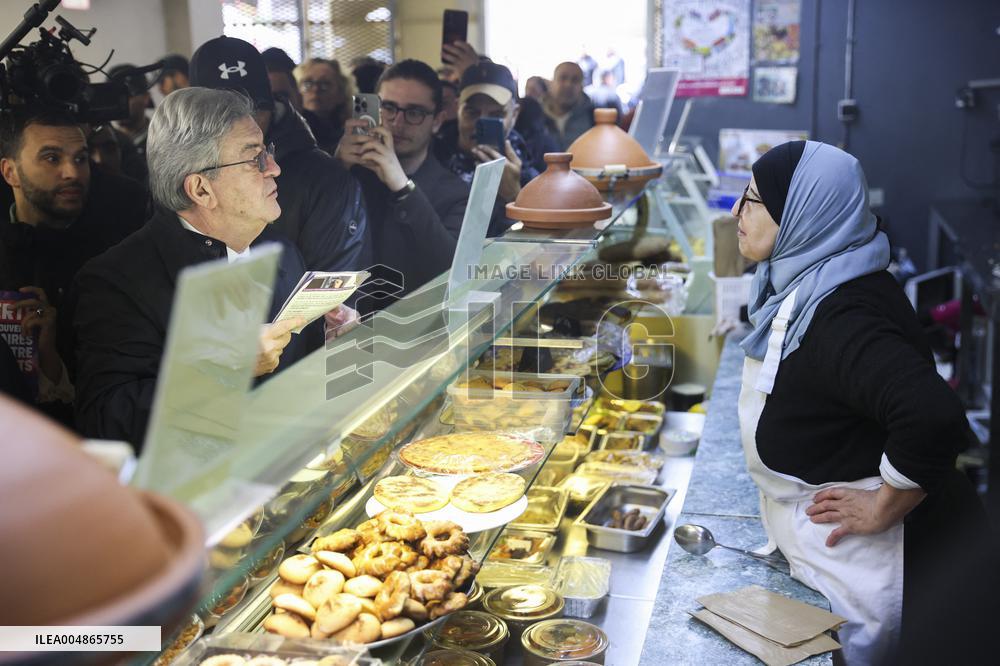 Jean-Luc Melenchon Visit To Market - Choisy-Le-Roi