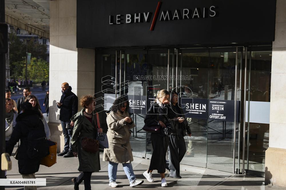 Shein Store Illustration - Paris