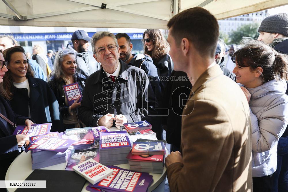 Jean-Luc Melenchon Visit To Market - Choisy-Le-Roi
