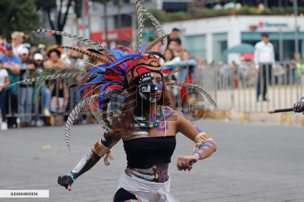 Annual Dia de Muertos Parade - Mexico City