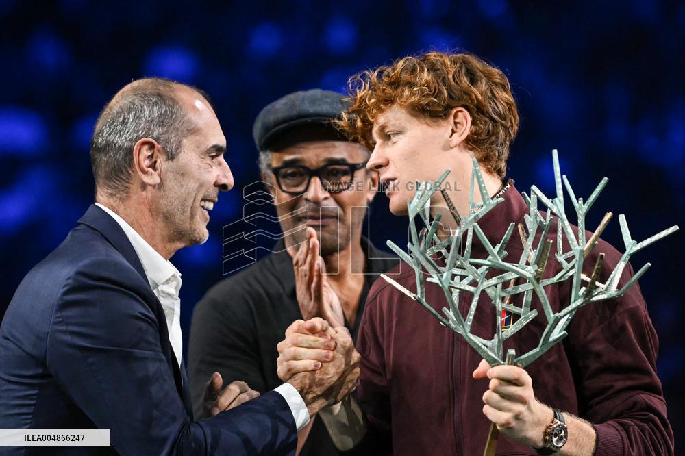 Jannik Sinner celebrates victory at Rolex Paris Masters 2025 in Paris FA