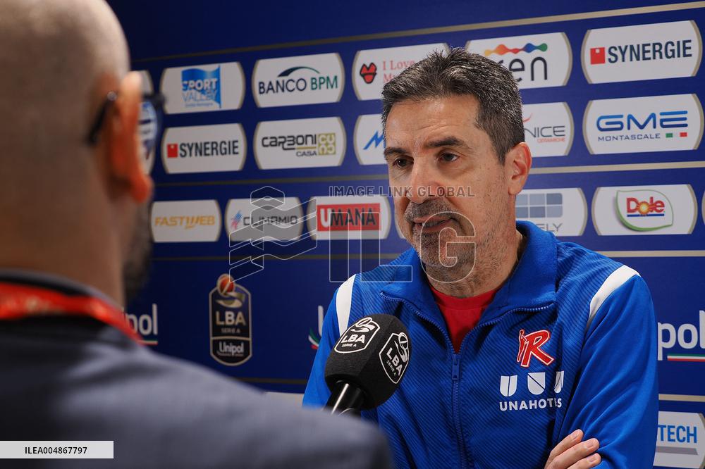 BASKET - Serie A - Una Hotels Reggio Emilia vs EA7 Emporio Armani Milano