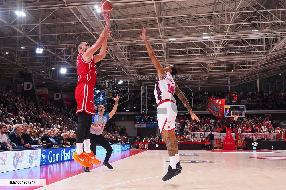 BASKET - Serie A - Una Hotels Reggio Emilia vs EA7 Emporio Armani Milano