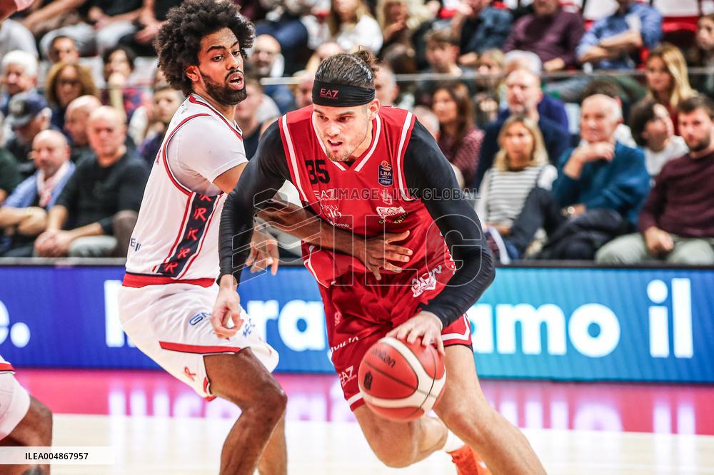 BASKET - Serie A - Una Hotels Reggio Emilia vs EA7 Emporio Armani Milano