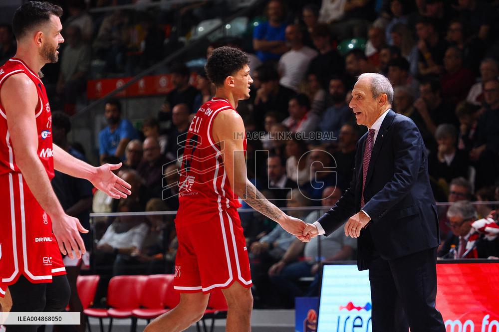 BASKET - Serie A - Una Hotels Reggio Emilia vs EA7 Emporio Armani Milano