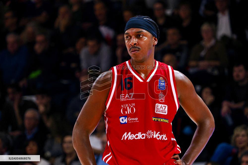 BASKET - Serie A - Una Hotels Reggio Emilia vs EA7 Emporio Armani Milano