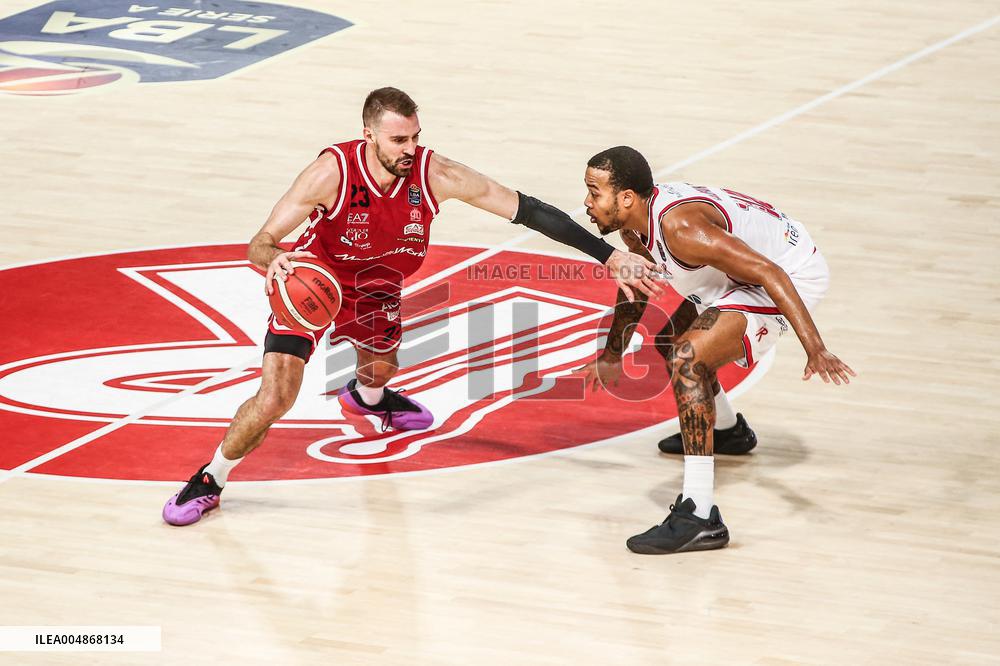 BASKET - Serie A - Una Hotels Reggio Emilia vs EA7 Emporio Armani Milano