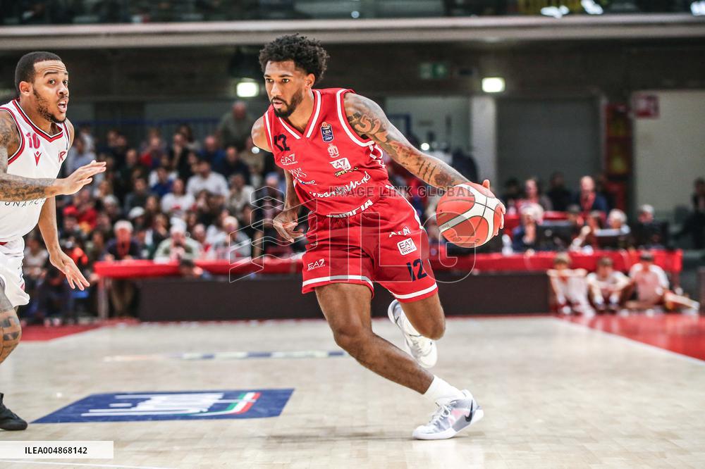 BASKET - Serie A - Una Hotels Reggio Emilia vs EA7 Emporio Armani Milano