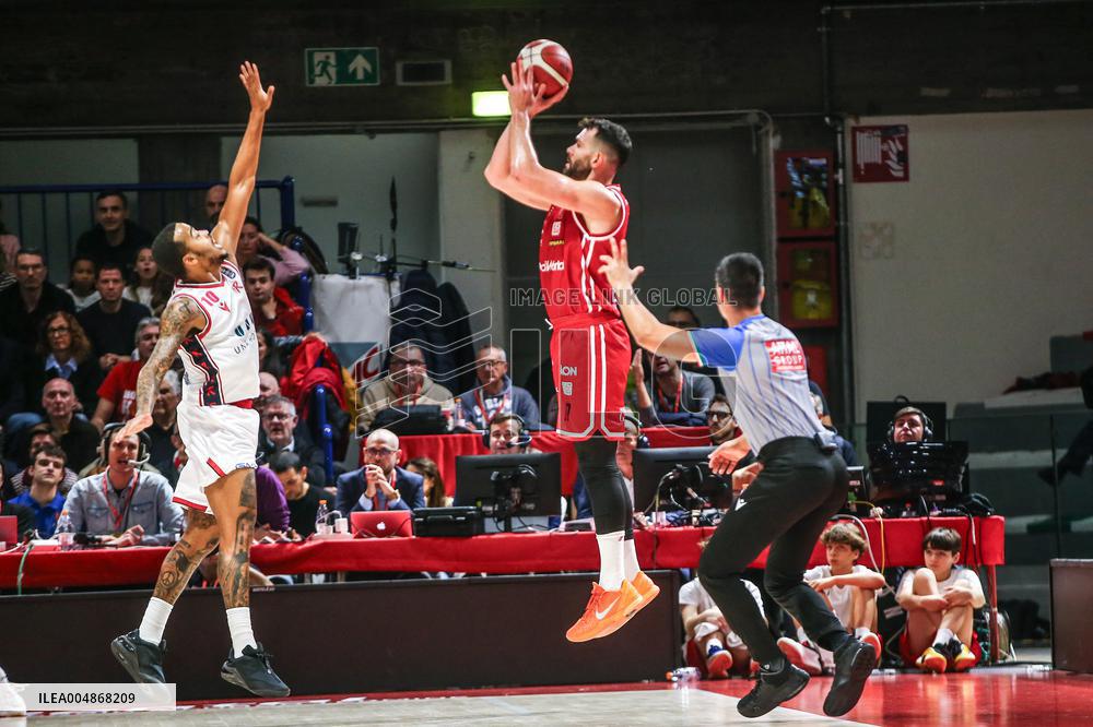 BASKET - Serie A - Una Hotels Reggio Emilia vs EA7 Emporio Armani Milano