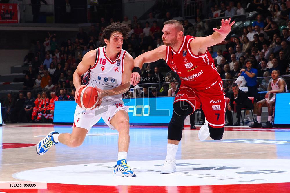 BASKET - Serie A - Una Hotels Reggio Emilia vs EA7 Emporio Armani Milano