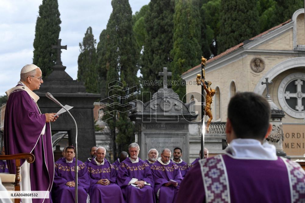 Pope Leo XIV Presides Over Mass At Rome s Cemetery