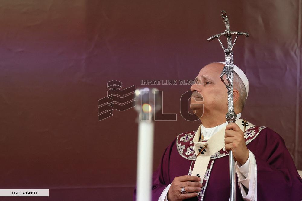 Pope Leone XIV Celebrates Mass at Verano Cemetery - Rome