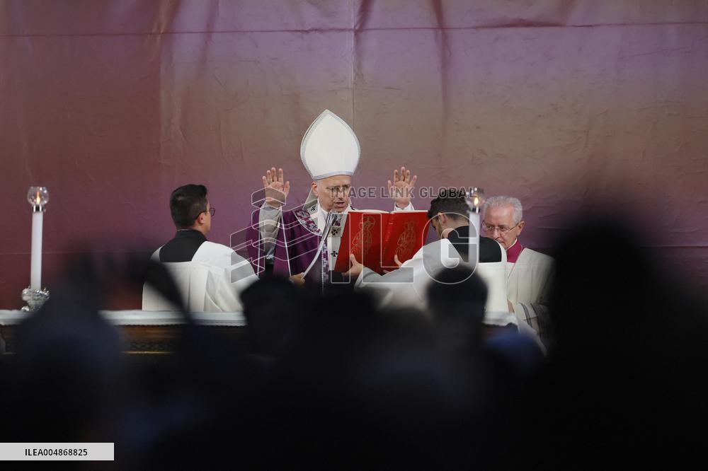 Pope Leone XIV Celebrates Mass at Verano Cemetery - Rome