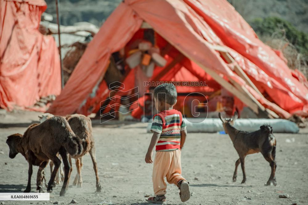 File - Displaced Children - Taiz