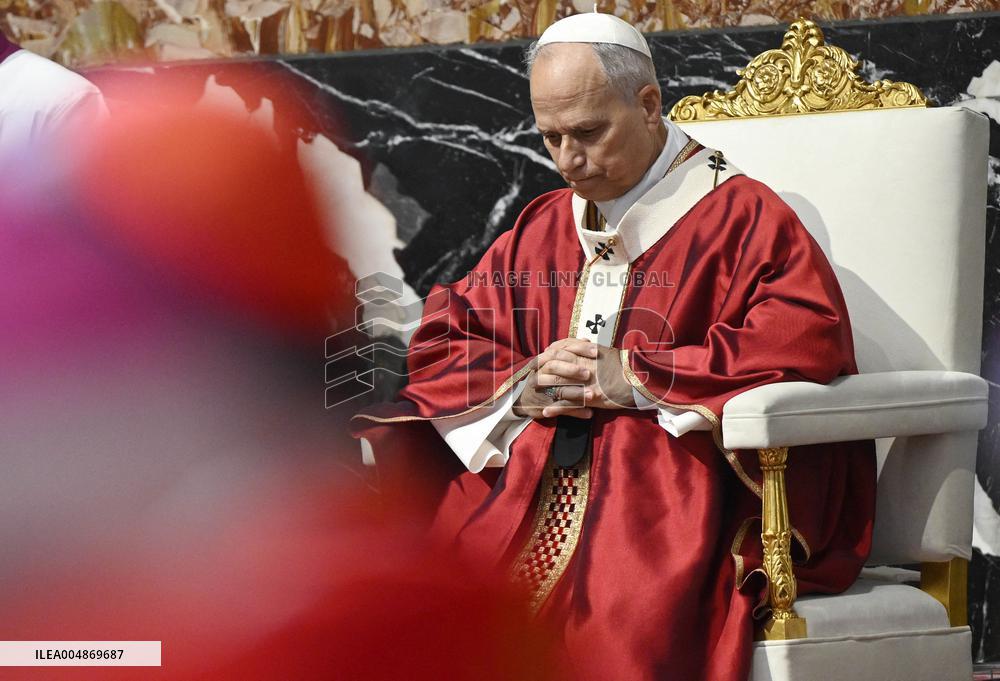 Pope Leo XIV At Mass For Deceased Pope Francis And Prelates - Vatican