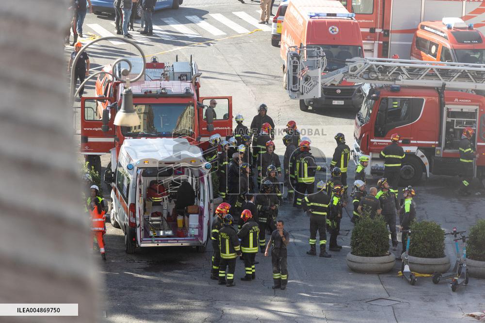 Collapse Of The Torre Dei Conti In The Imperial Forums - Rome