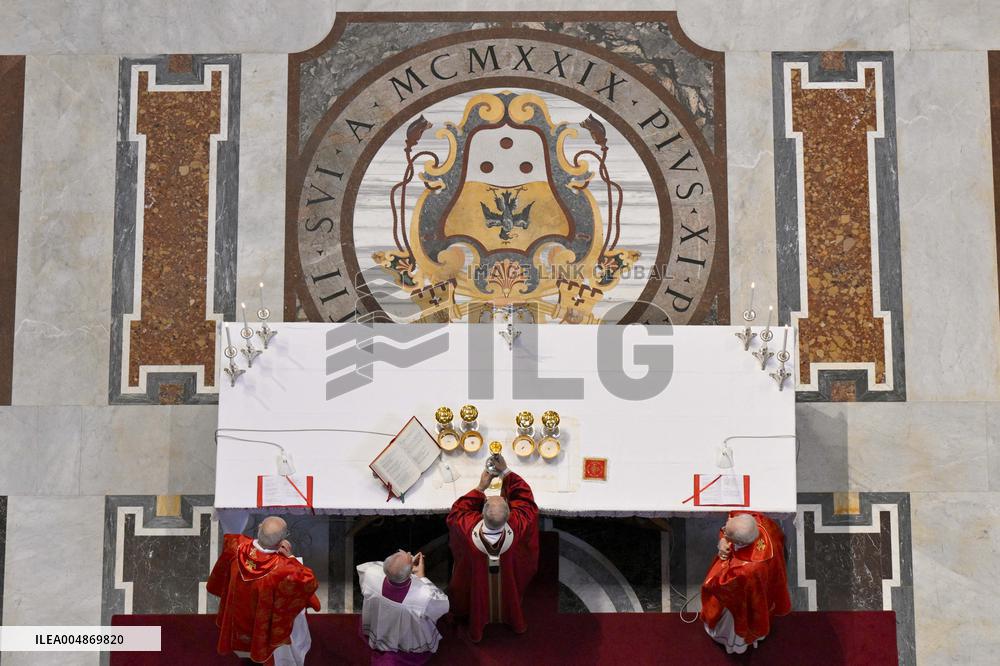 Pope Leo XIV Presides Over A Mass In Suffrage For The Late Pope Francis - Vatican