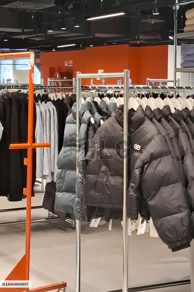 Preparation of the Shein Shop at BHV Before Its Opening - Paris