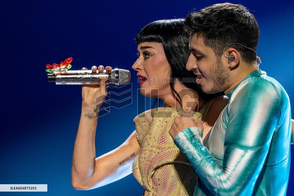 Katy Perry At The Life Times Tour 2025 - Casalecchio di Reno