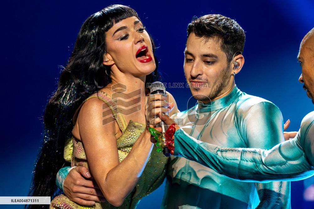 Katy Perry At The Life Times Tour 2025 - Casalecchio di Reno