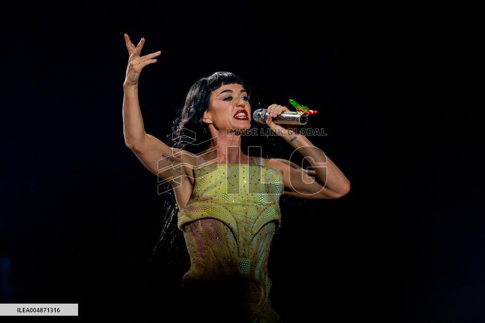 Katy Perry At The Life Times Tour 2025 - Casalecchio di Reno