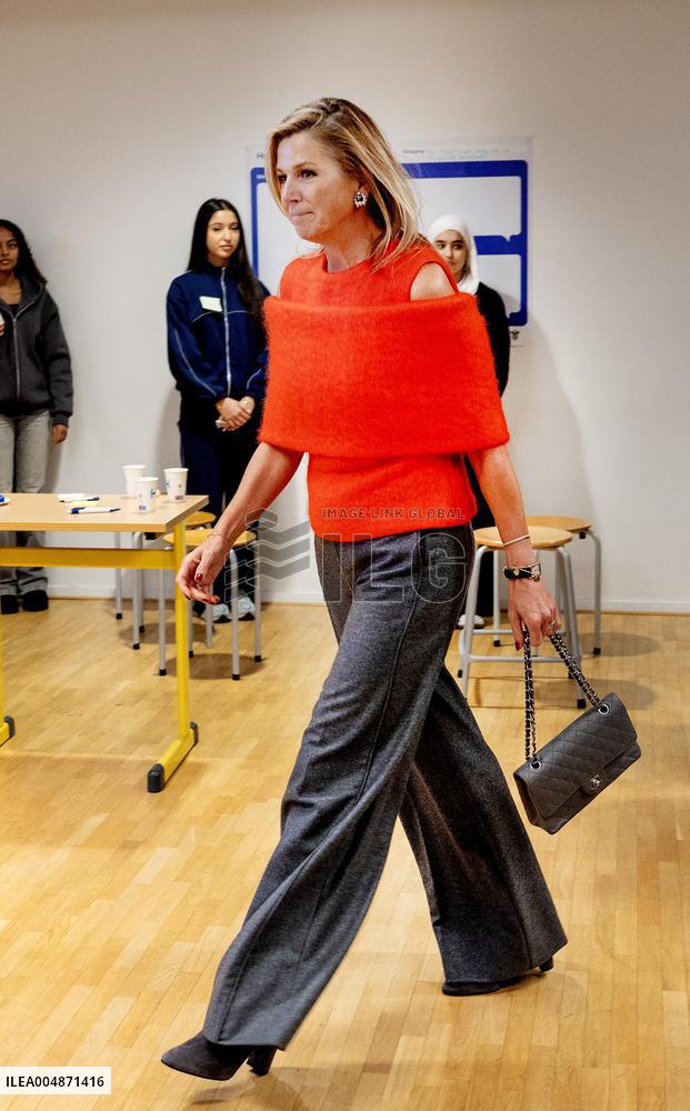 Queen Maxima And State Secretary Tielen At Mind Us Visit - Haarlem