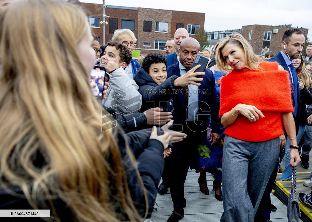 Queen Maxima And State Secretary Tielen At Mind Us Visit - Haarlem