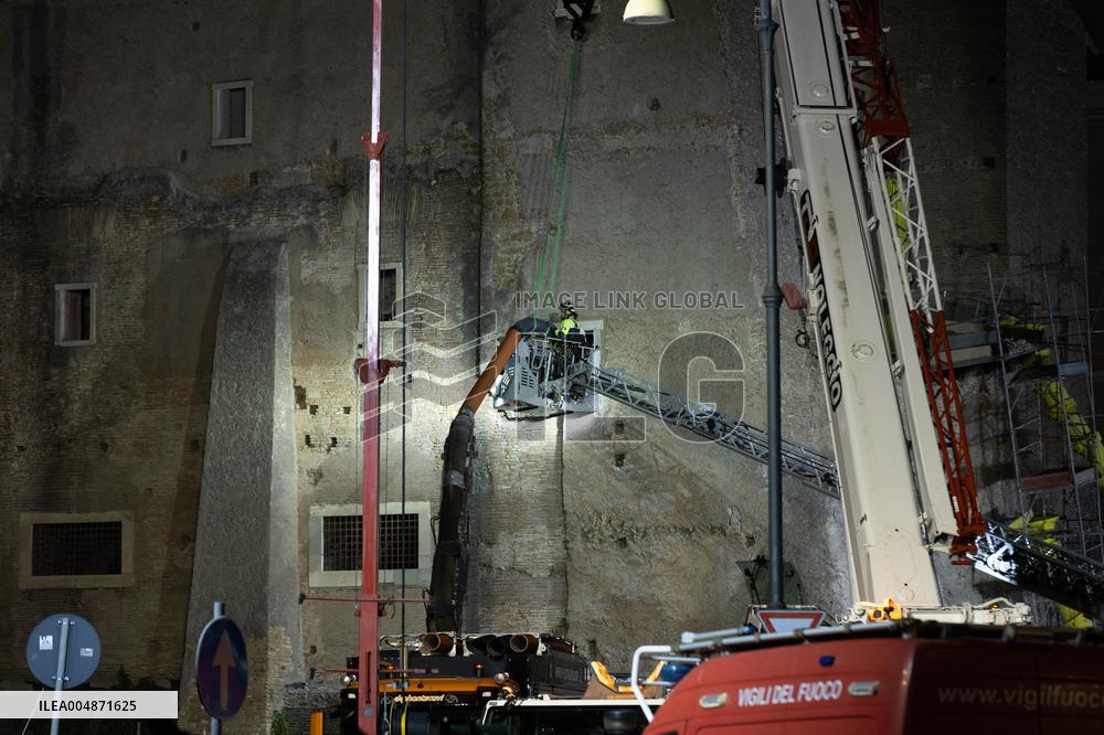 Worker Dies in Medieval Tower Collapse - Rome