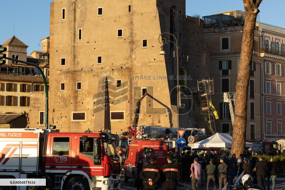 Worker Dies in Medieval Tower Collapse - Rome