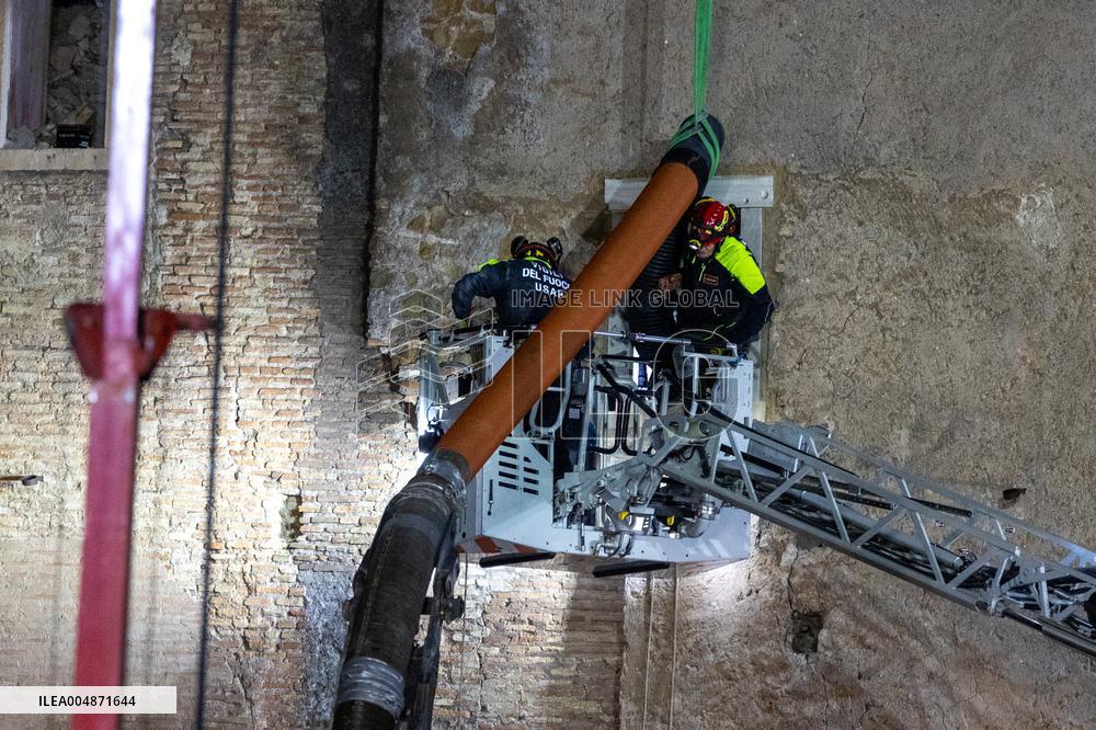 Worker Dies in Medieval Tower Collapse - Ro