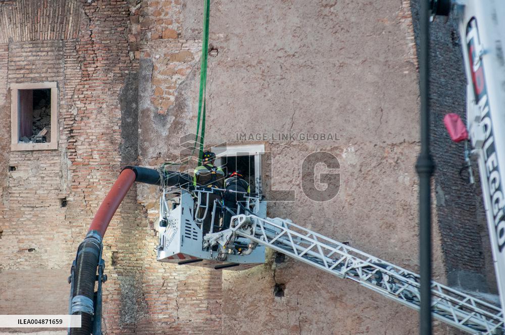 Worker Dies in Medieval Tower Collapse - Rome