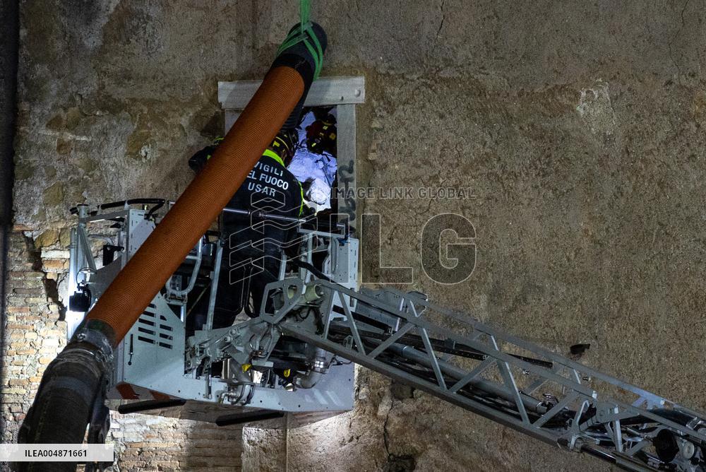 Worker Dies in Medieval Tower Collapse - Ro