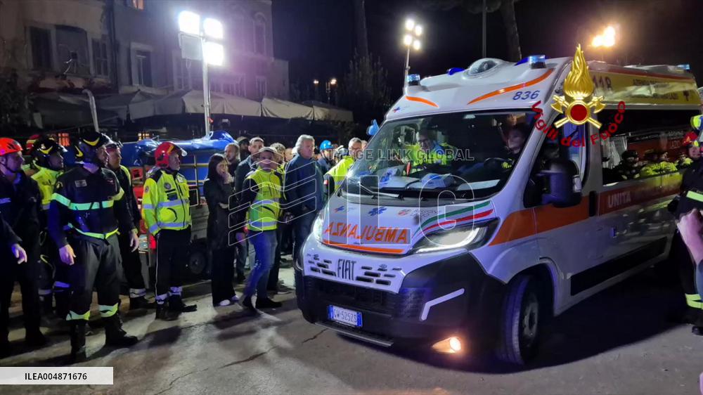 Worker Dies in Medieval Tower Collapse - Rome