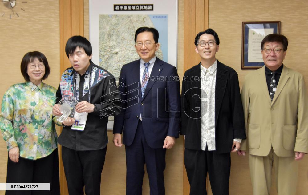 Japanese startup for art by people with disabilities