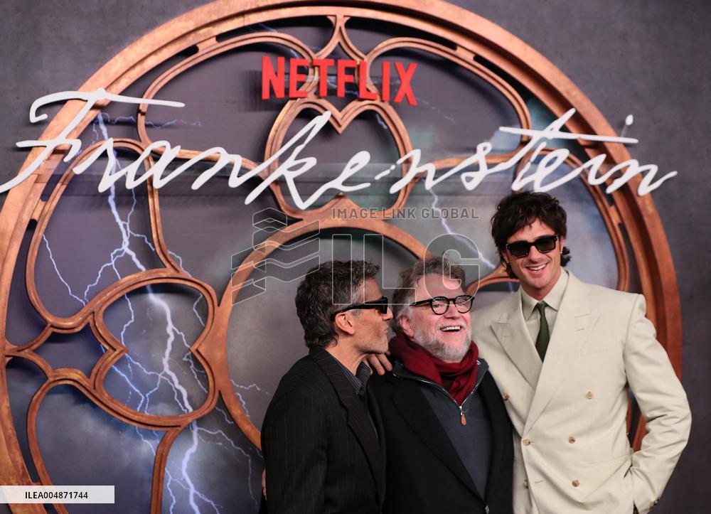 Frankenstein Red Carpet in Mexico City